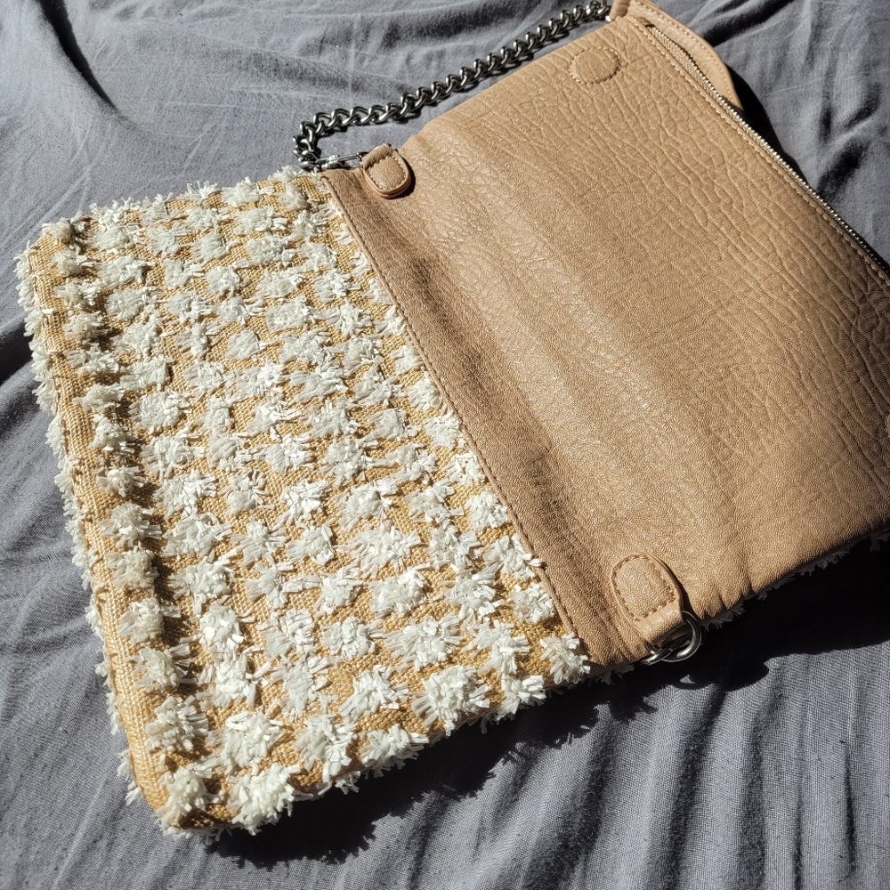 EXPRESS purse - Picture 3 of 5